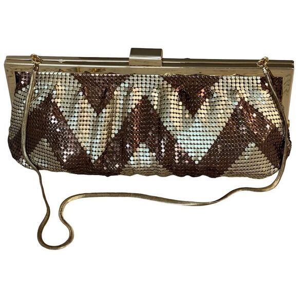 Vintage Whiting & Davis Gold Mesh Chevron Clutch Bag Evening Small Rectangle - Picture 2 of 13